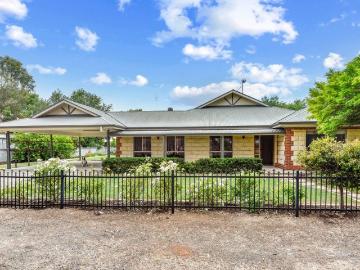 Keith, Tatiara, South Australia - Equipped kitchen