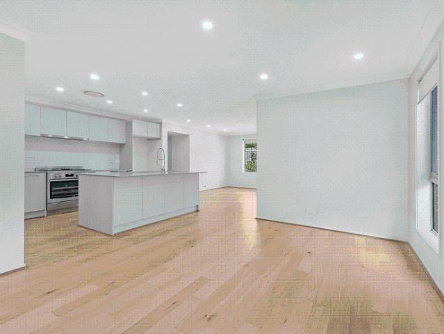 Modern Family Home ready for moving!