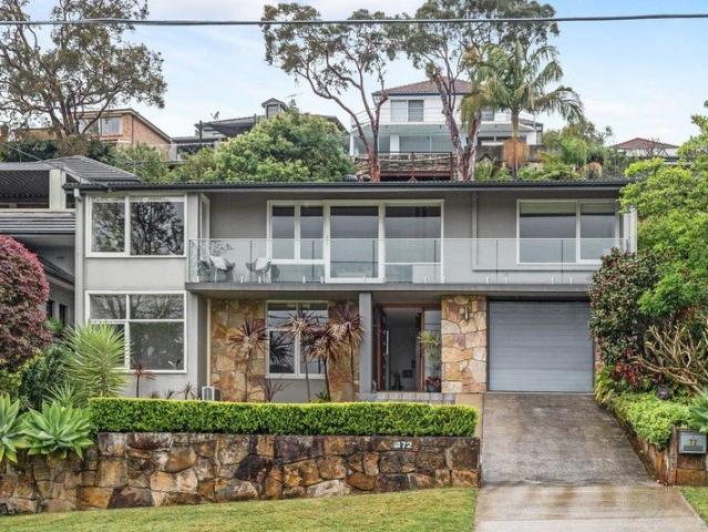 Modern Family Home with View