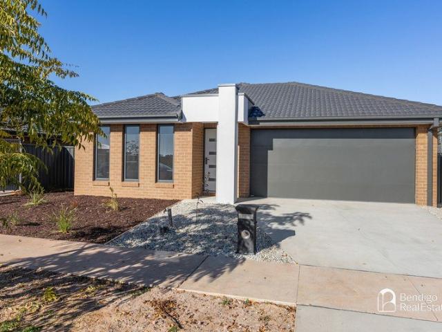 MODERN FAMILY HOME WITH YEAR ROUND COMFORT IN HUNTLY