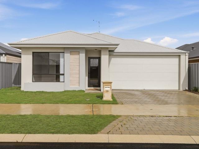 MODERN FAMILY HOME WITH CONTEMPORARY CONVENIENCE THROUGHOUT
