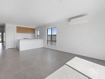 MODERN FAMILY HOME WITH LOW MAINTENANCE LIVING IN HUNTLY