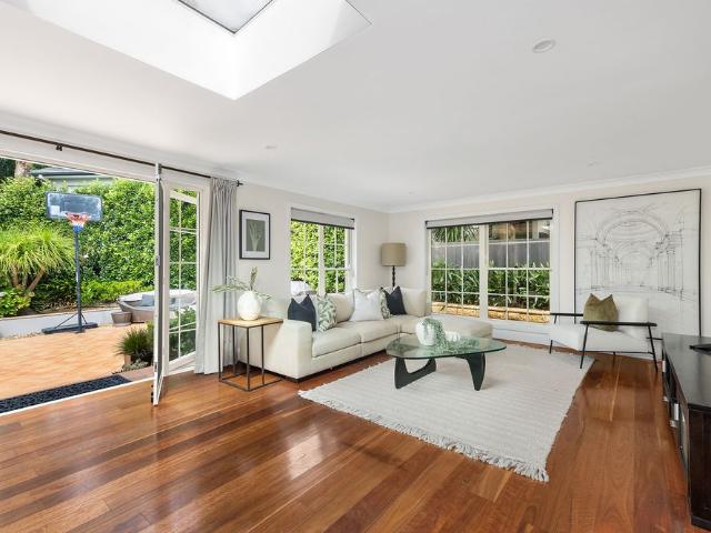 Modern Family Home with Oversized Garage & Private Gardens