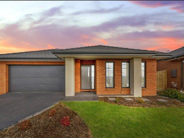 Modern Family Home with Quality Finishes in Prime Location