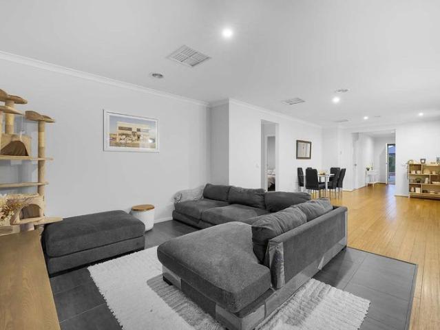 Modern Family Home with Side Access in Popular Park View Estate