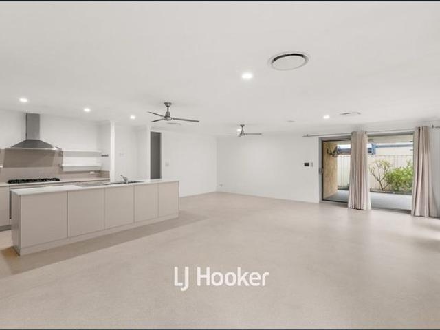 Modern Family Home with Space, Comfort & Side Access