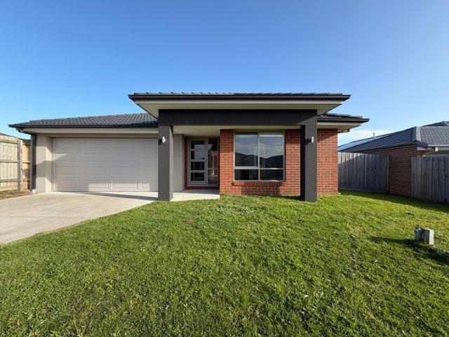 Modern Family Home with Space for Everyone