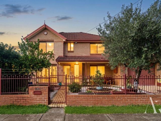 Modern Family Luxury in a Prime Bass Hill Location