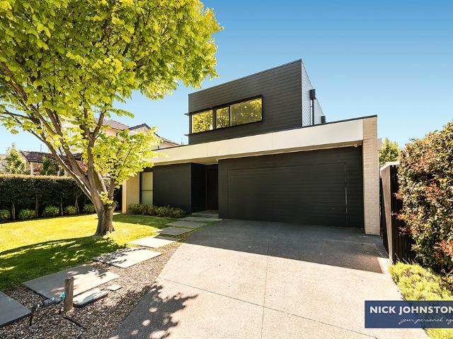 Modern Family Living!