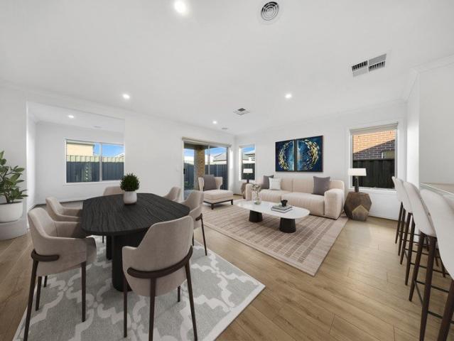 MODERN FAMILY LIVING
