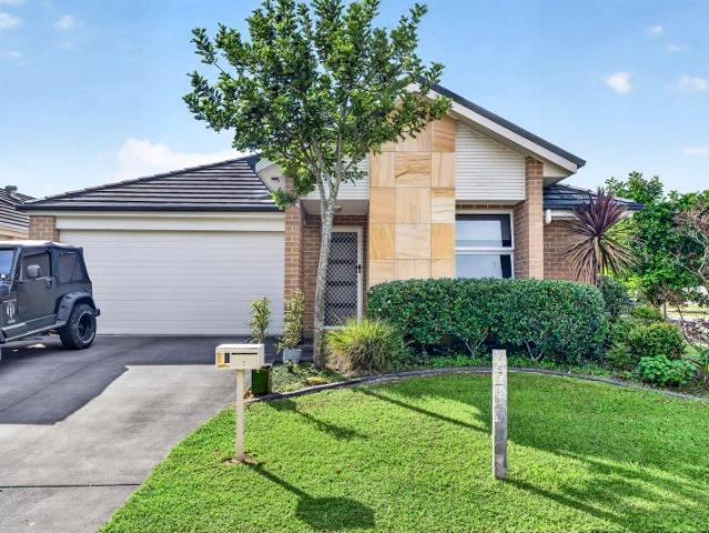 Modern Family Living with Open Plan Design & Alfresco Entertaining!