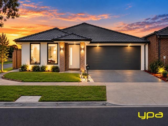 Modern Family Living with a Smart, Functional Floorplan