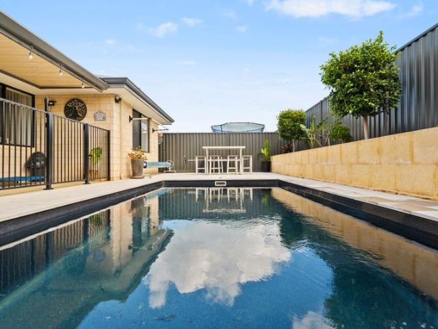 Modern family living with a poolside heart