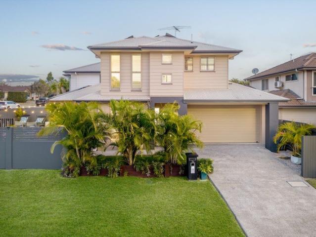 Modern Family Living with a Private Heated Pool & Everything You Need in North Lakes