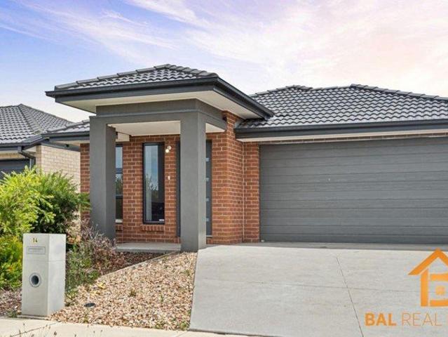 Modern Family Living with Comfort & Convenience