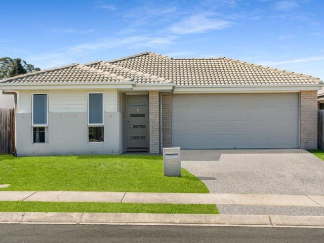 Modern Family Living with Comfort, Convenience & Style