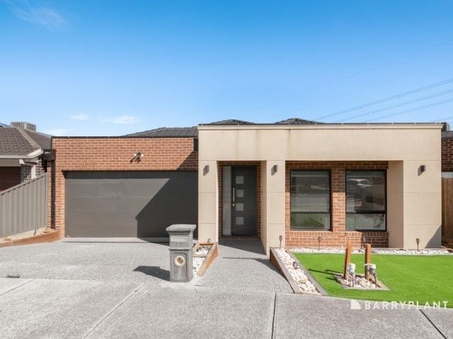 Modern Family Living with Dual Masters in a Prime Wollert Location!