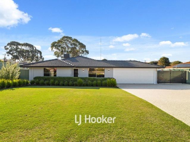 Modern Family Living with Exceptional Entertaining!