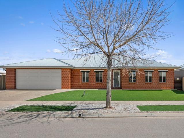 Modern Family Living with Exceptional Entertaining Space