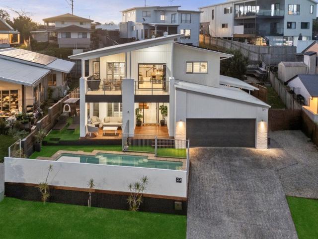 Modern Family Living with Exceptional Space, Multiple Living Areas & Resort Style Outdoor Entertaining