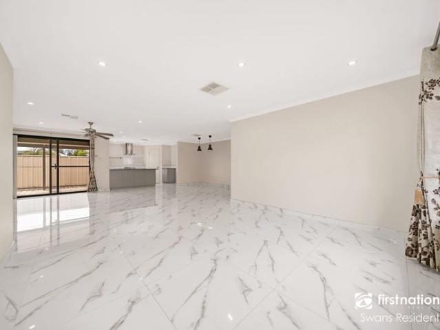 Modern Family Living with Plenty of Space!