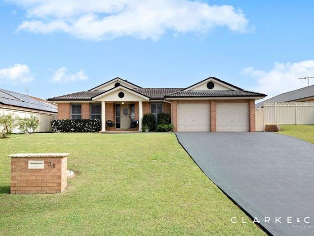 MODERN FAMILY LIVING WITH PREMIUM INCLUSIONS!