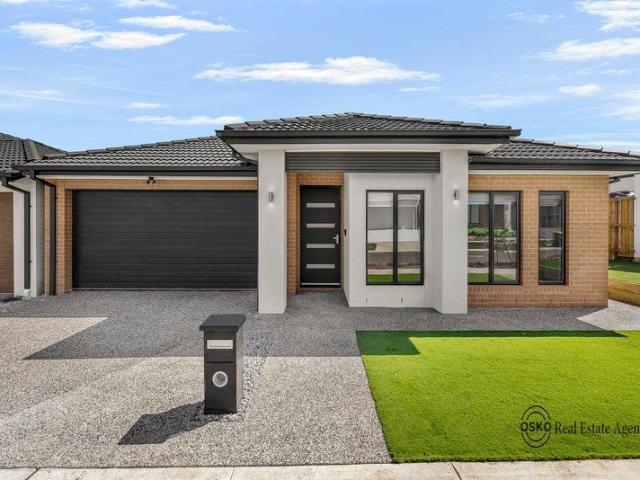 MODERN FAMILY LIVING WITH PREMIUM TURNKEY FINISHES IN TRUGANINA