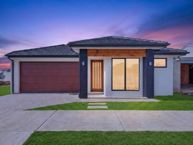 Modern Family Living with Premium Upgrades in Lara
