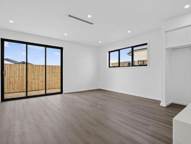 Modern Family Living with Premium Upgrades in Lara
