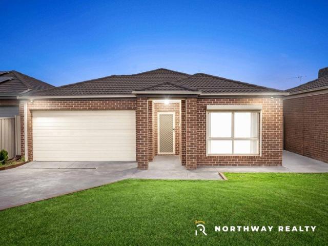 Modern Family Living with Strong Rental Return in Prime Location!