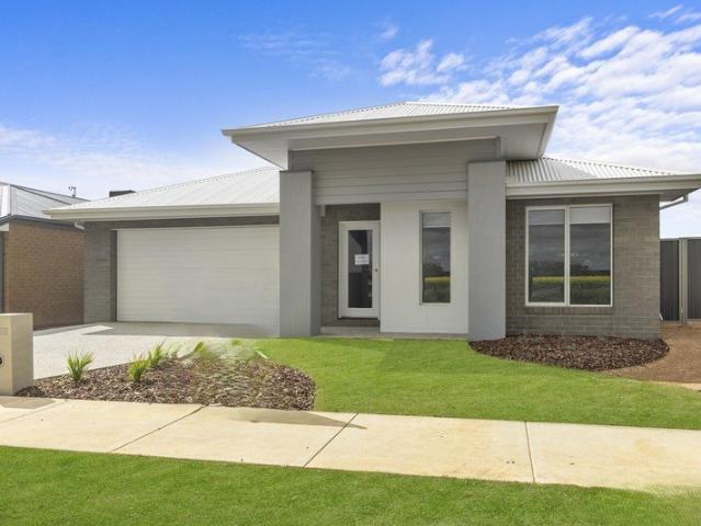 Modern Family Living with Study, Multiple Living Areas & Alfresco Entertaining