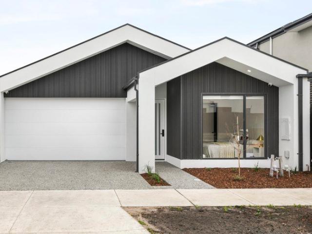 Modern Family Living with Style, Space & Premium Finishes