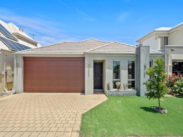 MODERN FAMILY LIVING WITH SECURE RENTAL INCOME