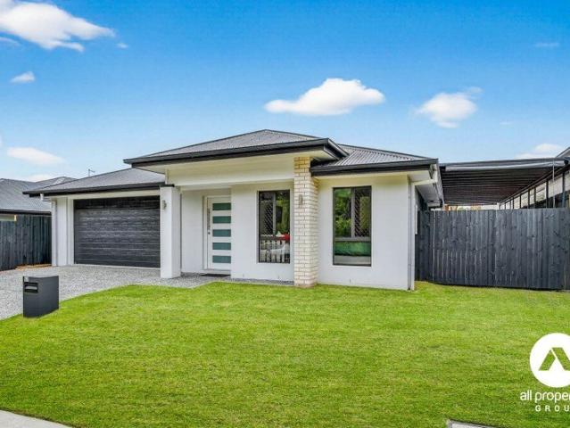 Modern Family Living with Side Access & Large Carport