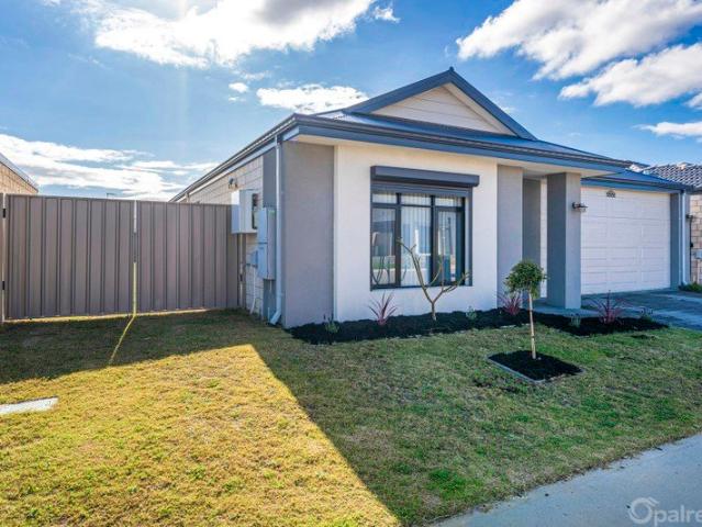 Modern family living with side access, theatre & premium upgrades