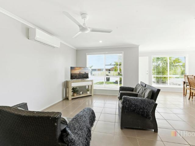 Modern Family Living with Side Access