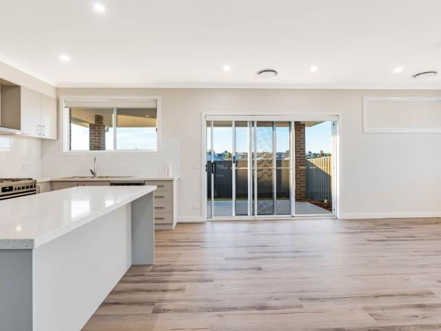 Modern Family Living with Solar, Space & Style