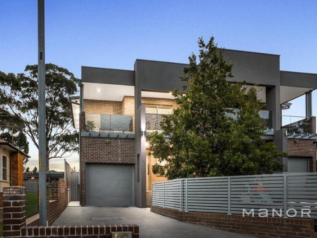 Modern Family Living with Space and Comfort
