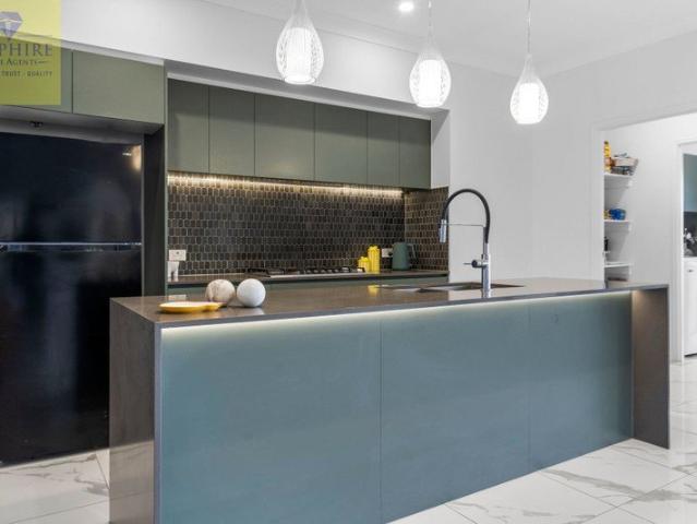 Modern Family Living with Space, Comfort & Convenience in the Heart of Ripley