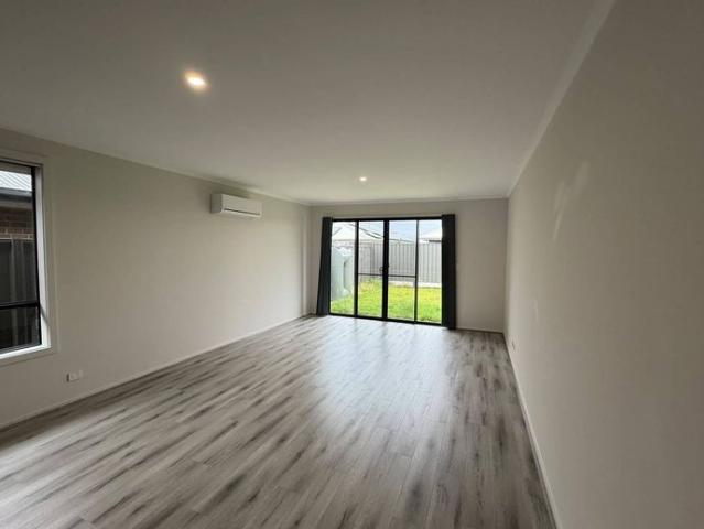 Modern Family Living with Space, Comfort & Convenience Please apply through tenantoptions.com.au