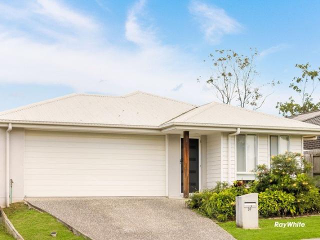 MOTIVATED SELLERS, GREAT OPPORTUNITY TO OWN IN AN UP AND COMING AREA!