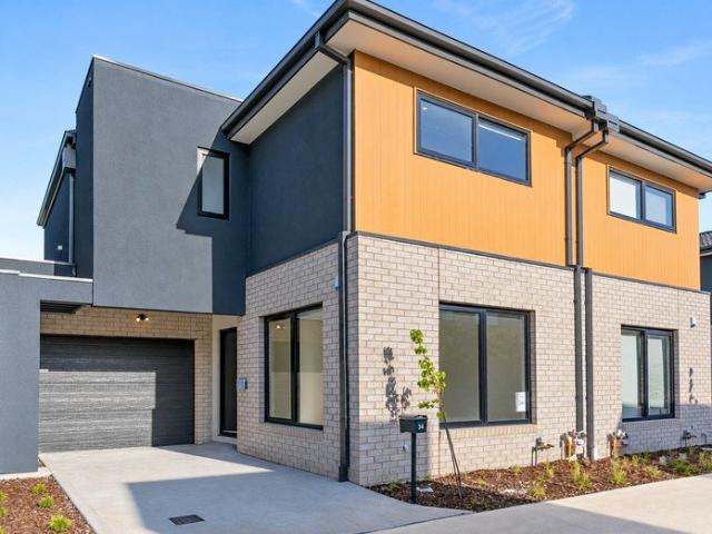 MODERN FAMILY LIVING WITH SPACE, STYLE & COMFORT!