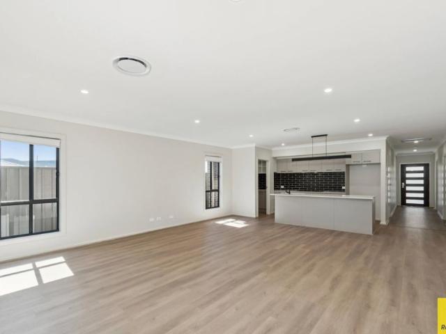 Modern Family Living with Space, Style & Comfort!