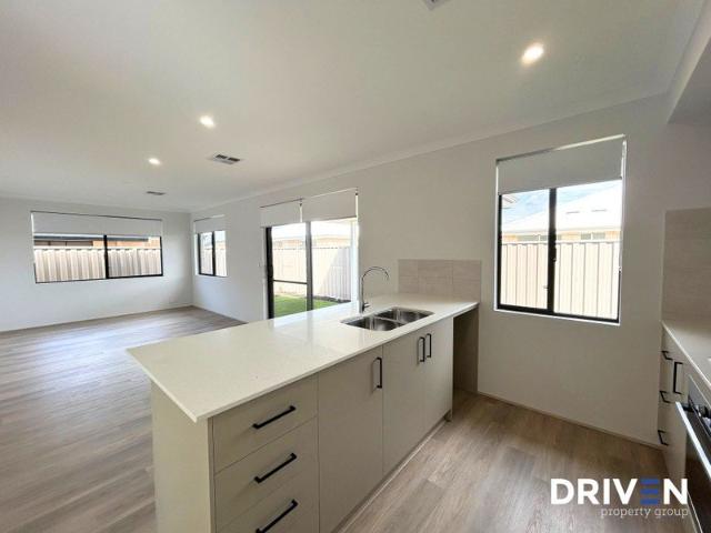 MODERN FAMILY LIVING WITH SPACE & STYLE