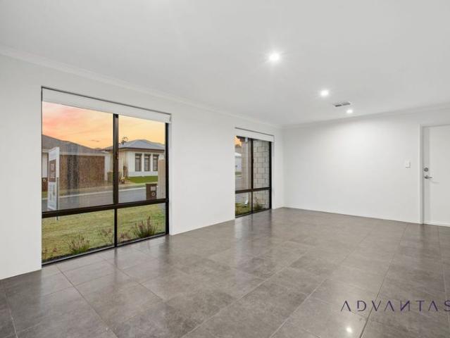 Modern Family Living with Space, Side Access & Parkland at Your Doorstep