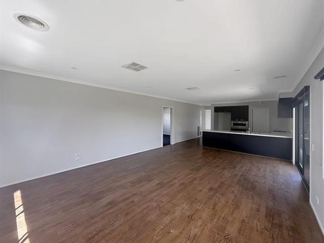 Modern Family Living With Space To Enjoy
