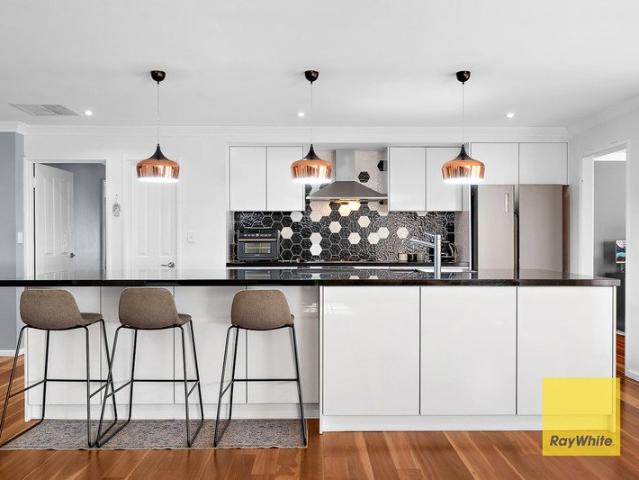 Modern Family Living With Space To Entertain