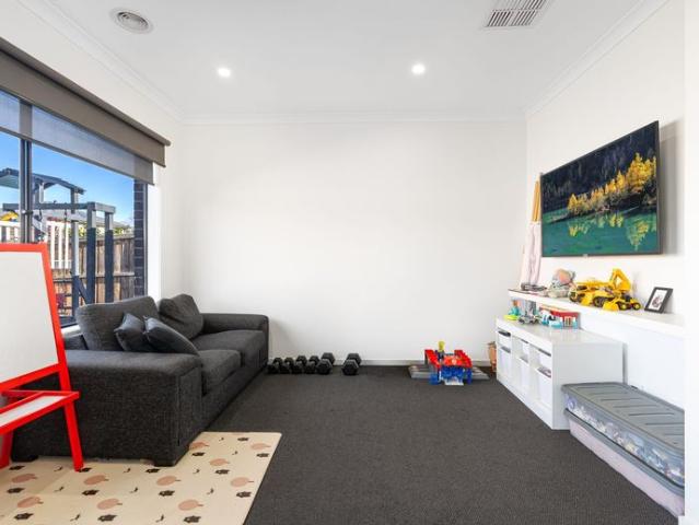 Modern Family Living with Space to Entertain