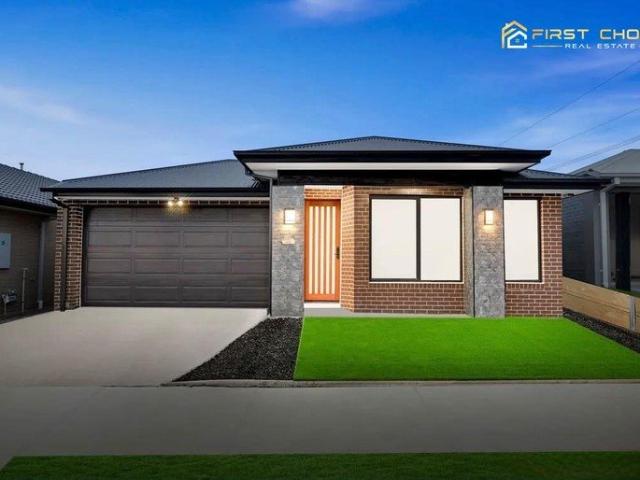 Modern Family Living with Two Living Areas & Alfresco Entertaining