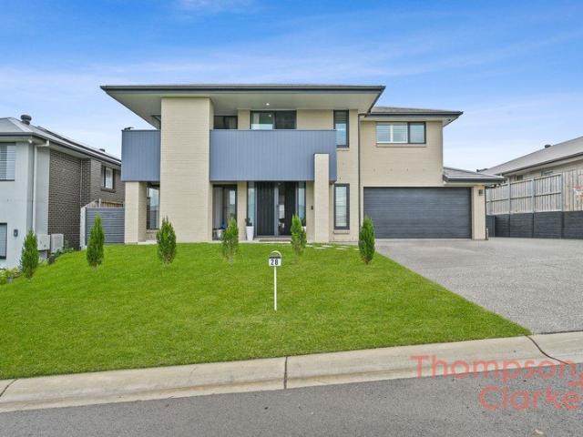 Modern Family Living with the Rare Luxury